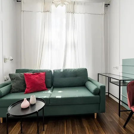 Old Town Lavish Studio Apartament *